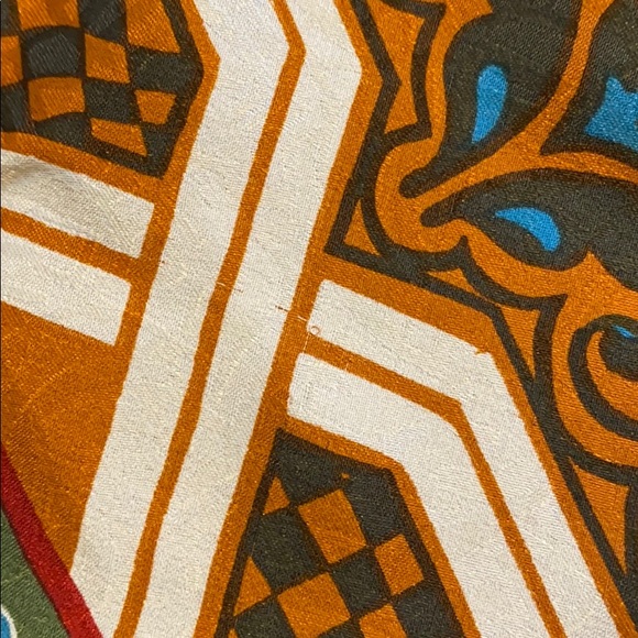 Vintage Louis Feraud silk scarf - Picture 6 of 8